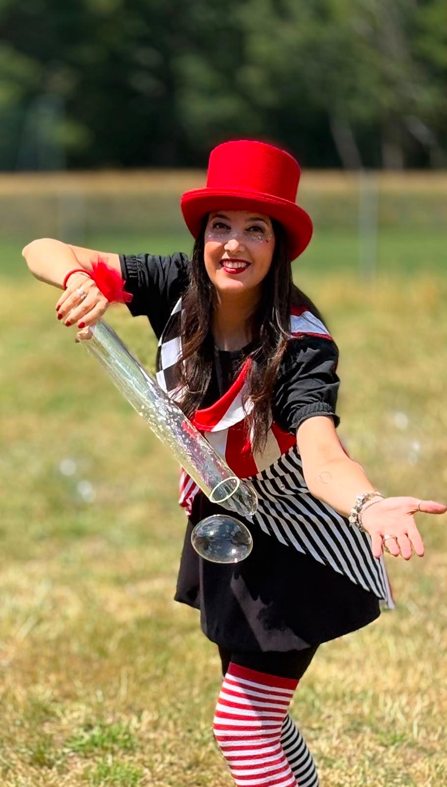 Marta in Wonderland - Bolle di sapone itineranti